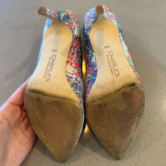 Charles David Pact Pump, Blossom Print Smooth Women's Size 8M - Picture 7 of 9